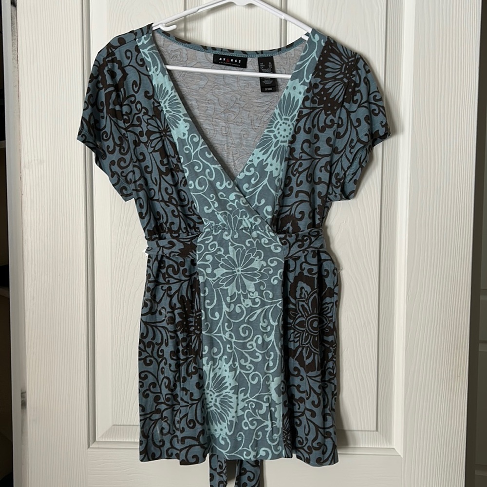 Black and Blue Short Sleeve